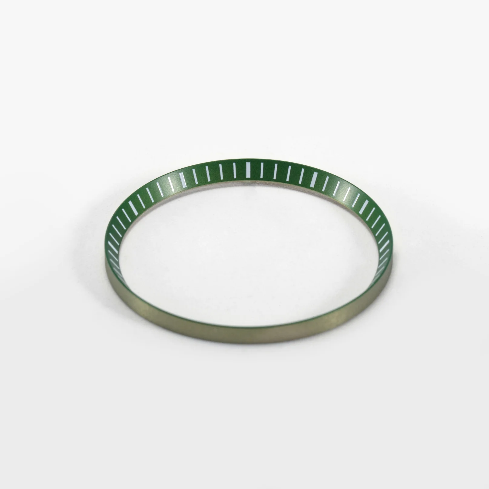 Seiko Mod SKX / SRPD Chapter Ring: Dark Green With White Markers
