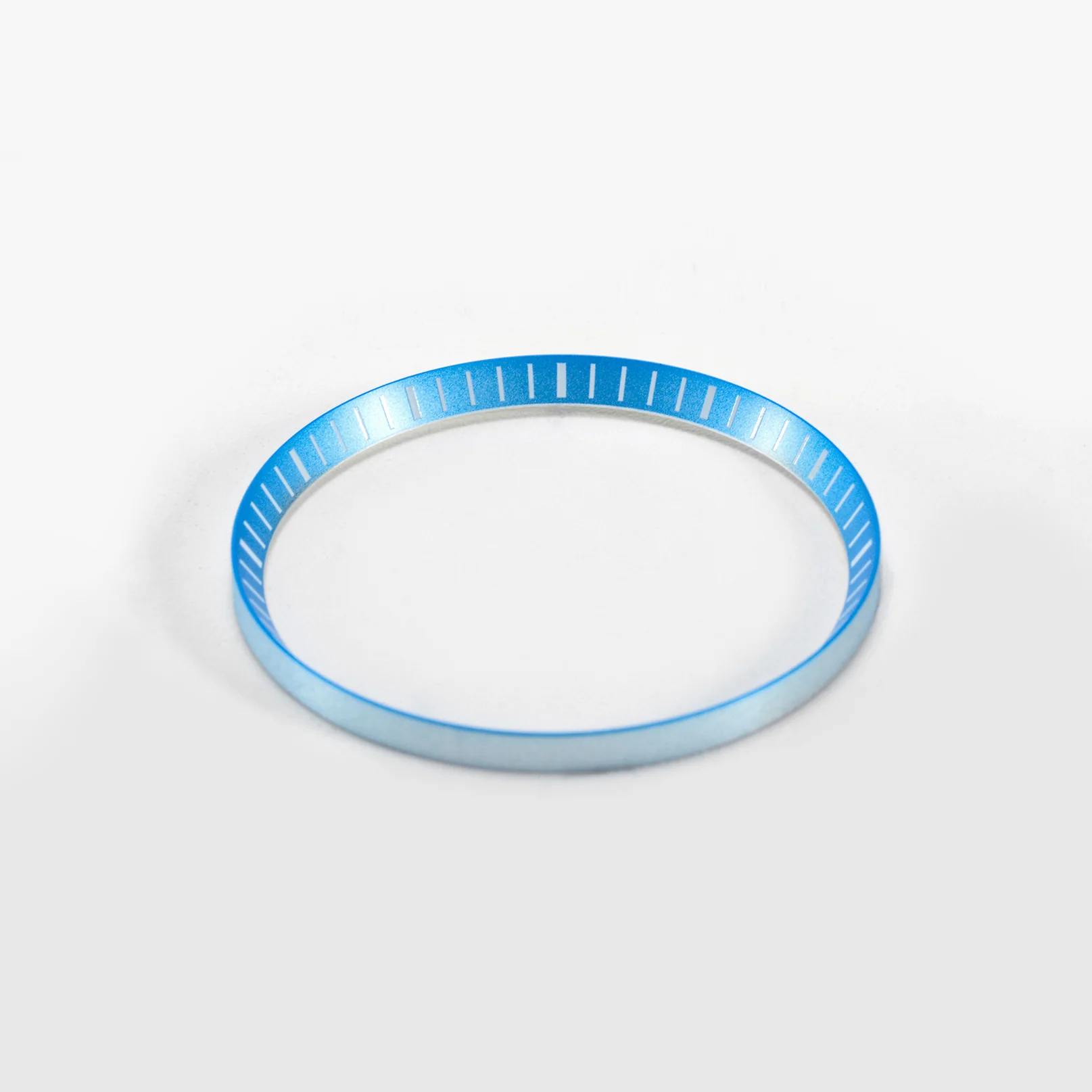 Seiko Mod SKX / SRPD Chapter Ring: Light Blue With White Markers