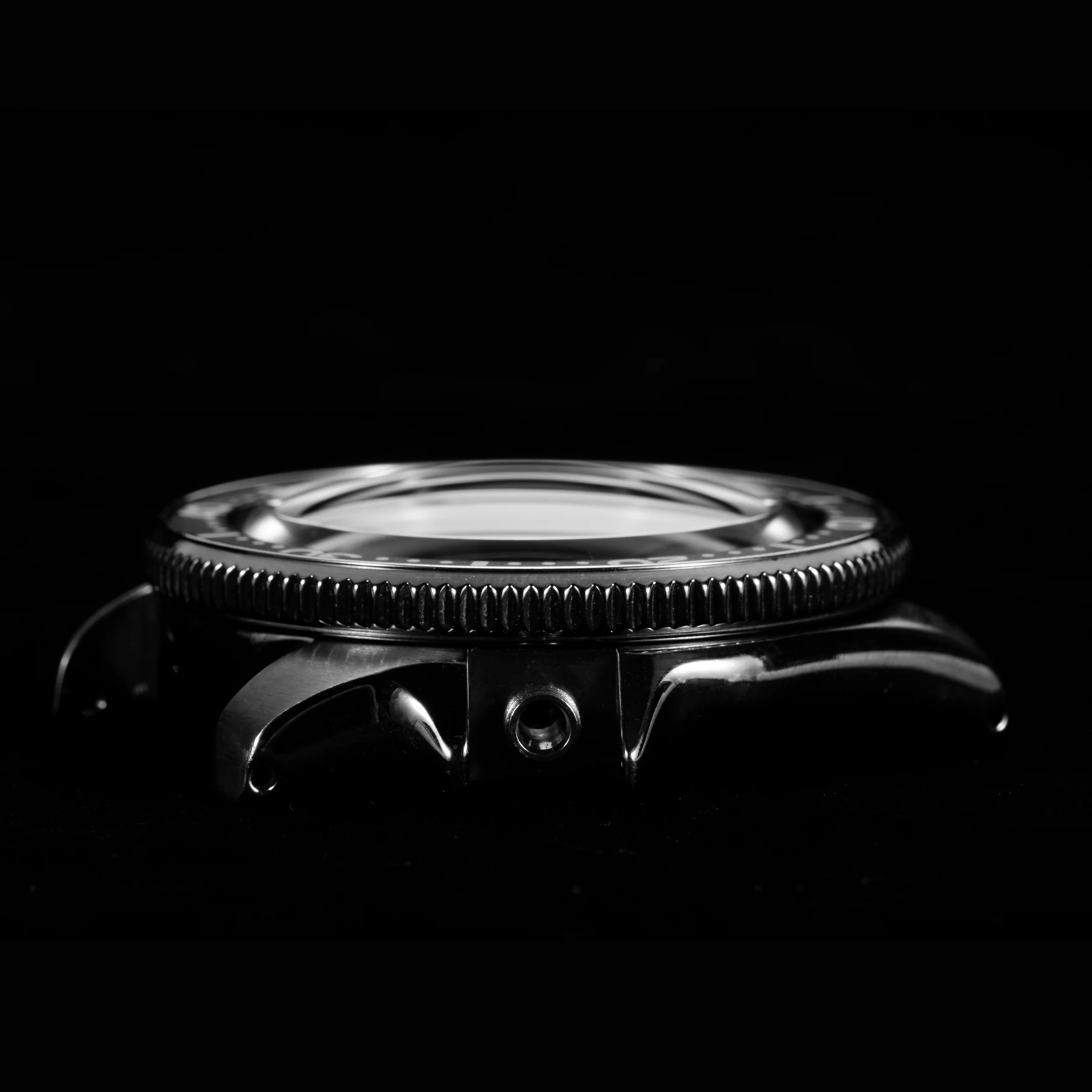 SKX / SRPD Double Domed Wide Chamfer Sapphire Crystal (No AR Coating) - Image 4